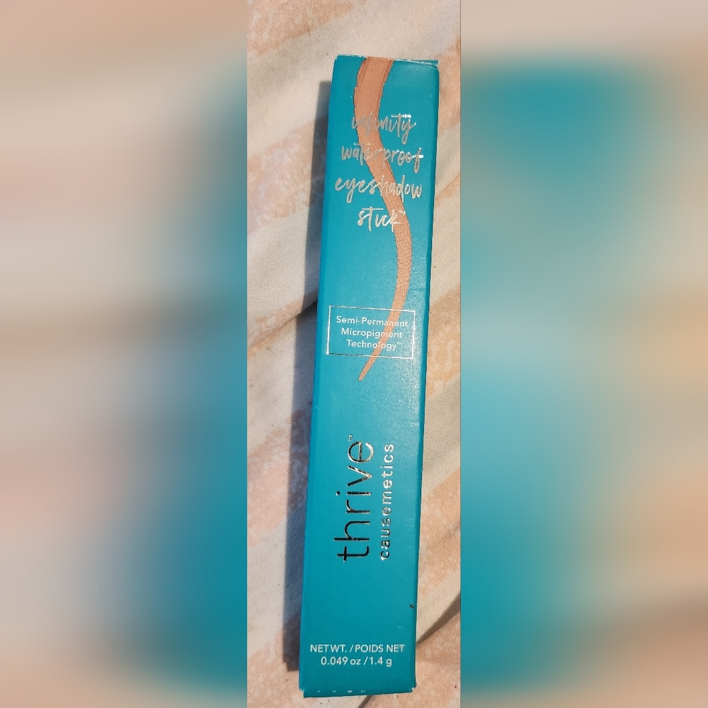 Thrive Causmetics Waterproof Eyeshadow Stick